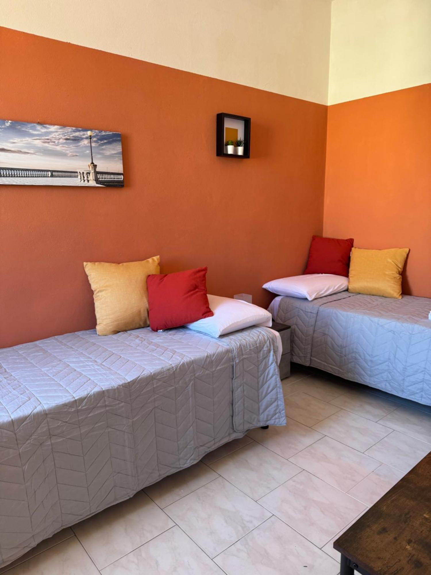 Colben Tuscany Home - Il Mare Dalla Finestra Nell'Atmosfera Tipica Livornese Livorno Buitenkant foto